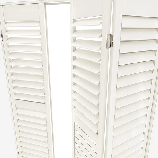 Premier Prive Soft White shutter