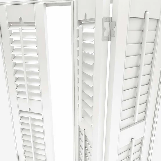 WoodLux Silk White shutter