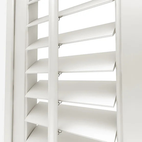 WoodLux Eggshell White shutter