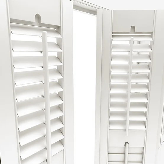 WoodLux Eggshell White shutter