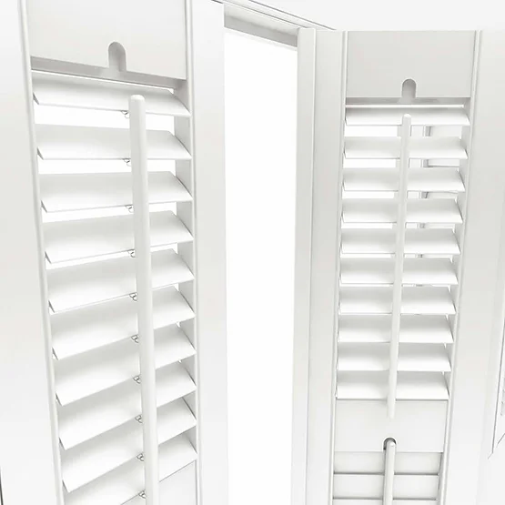 WoodLux Silk White shutter