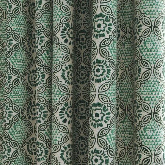 Stardust Melanchite curtain