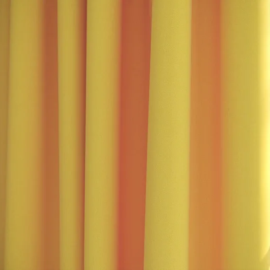 Accent Gold curtain