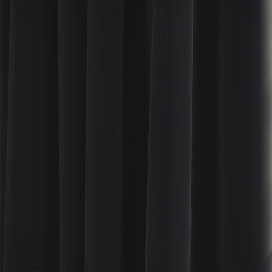 Canvas Black curtain