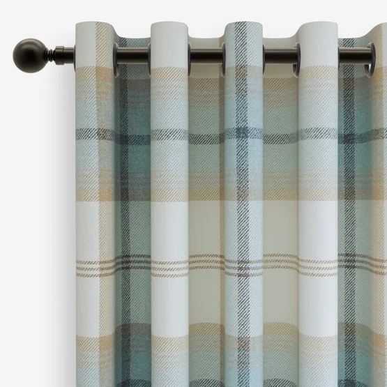 Balmoral Sky curtain
