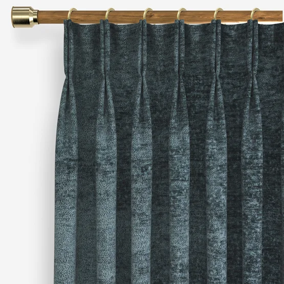 Boucle Royale Smoke Blue curtain
