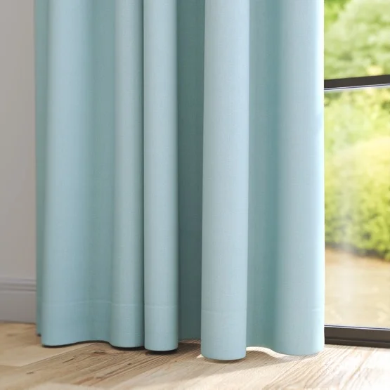 Accent Blue curtain