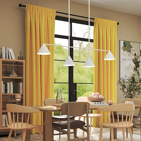 Accent Gold curtain