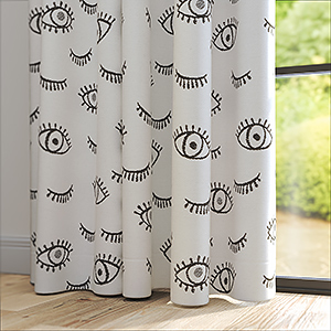 Touched By Design Wink Mono White