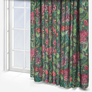 Voyage Fairytale Bristles Forest