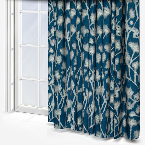 Altamira Ink Curtain