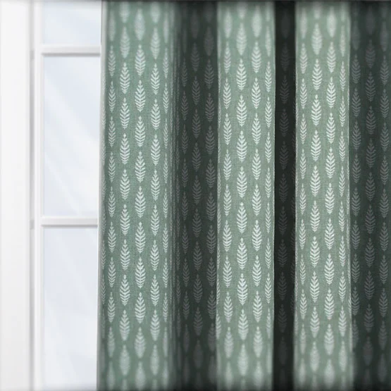 Lois Moss curtain