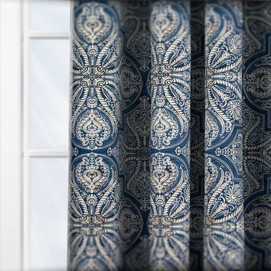 Melfi Ink curtain
