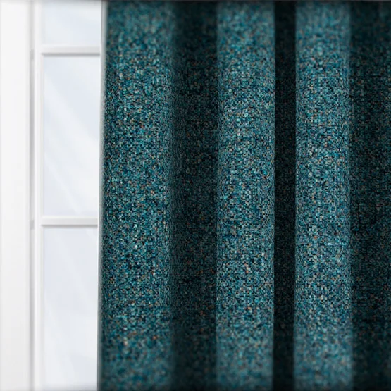 Faro Stratosphere curtain