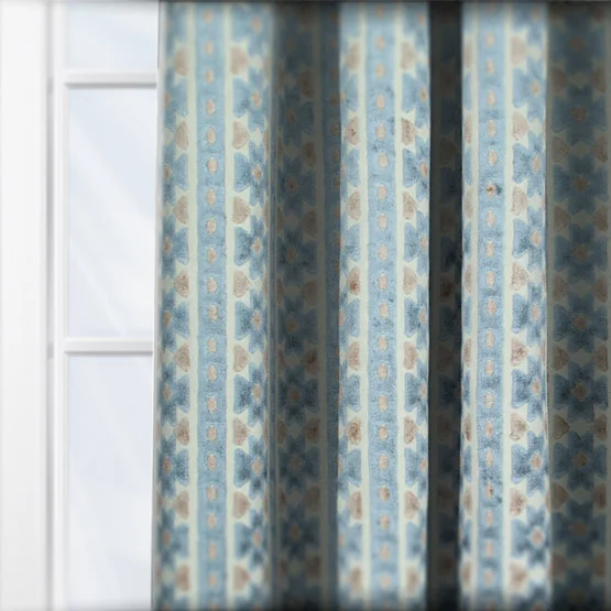 Bazaar Glacier curtain