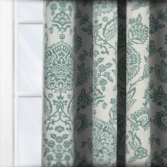 Madurai Pine curtain