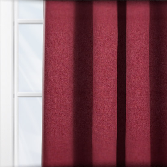 iLiv Tundra Bordeaux curtain