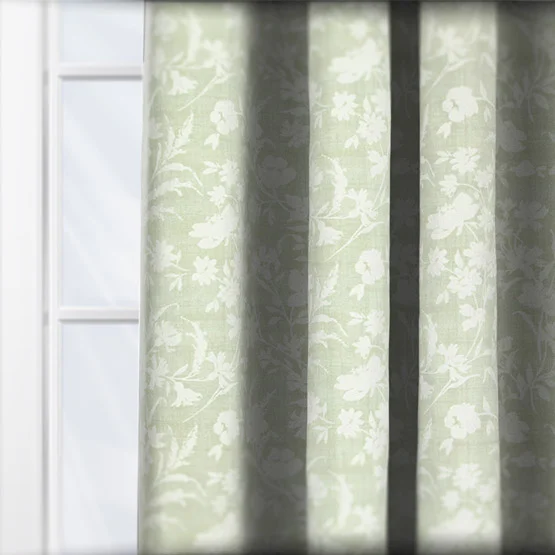 Laura Ashley Rye Hedgerow Green curtain