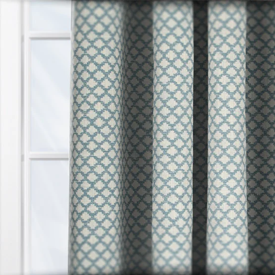 Ervan Harbour curtain