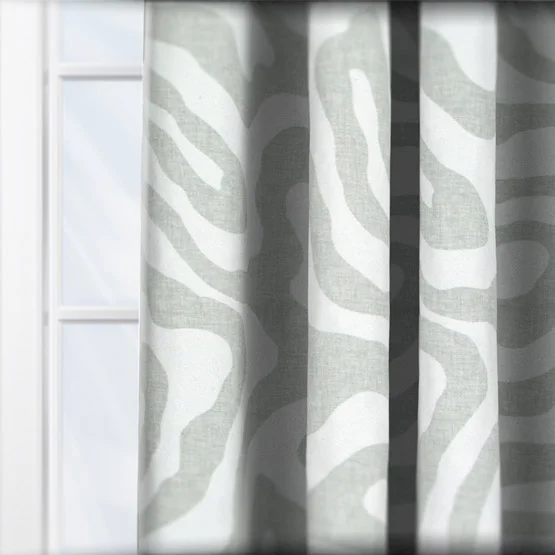 Sigrid Frost curtain