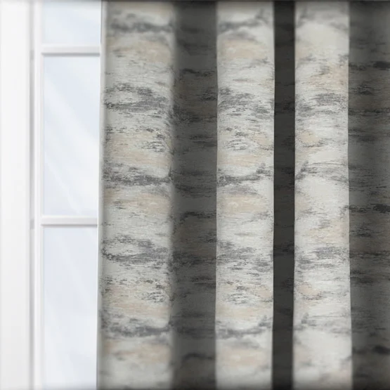 Tasa Platinum curtain