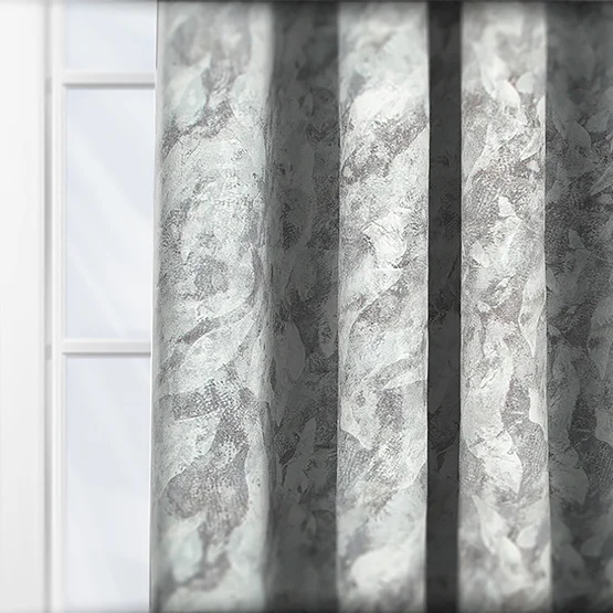 Varini Mercury curtain