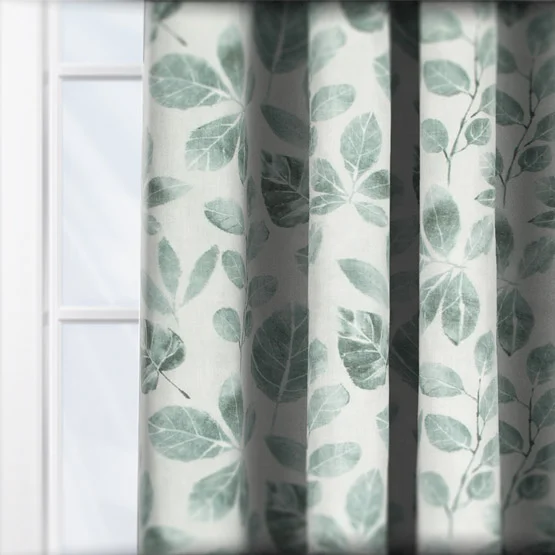 Whimsical Quartz curtain