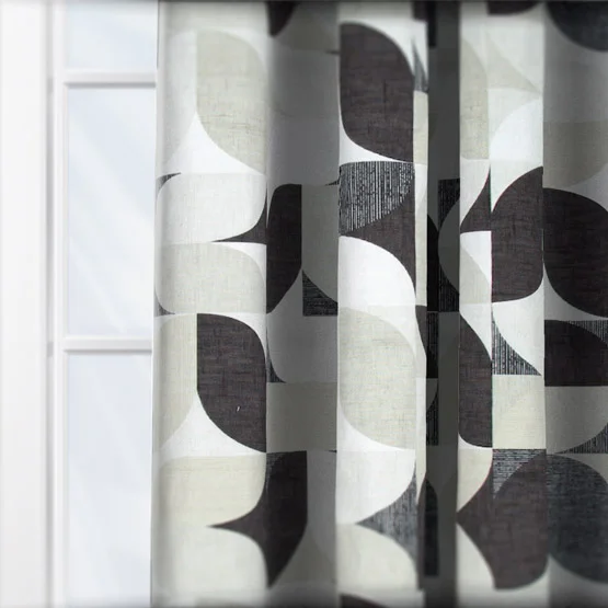 Reno Monochrome curtain