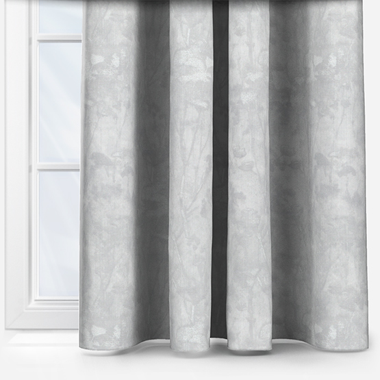 Silhouette Silver Curtain
