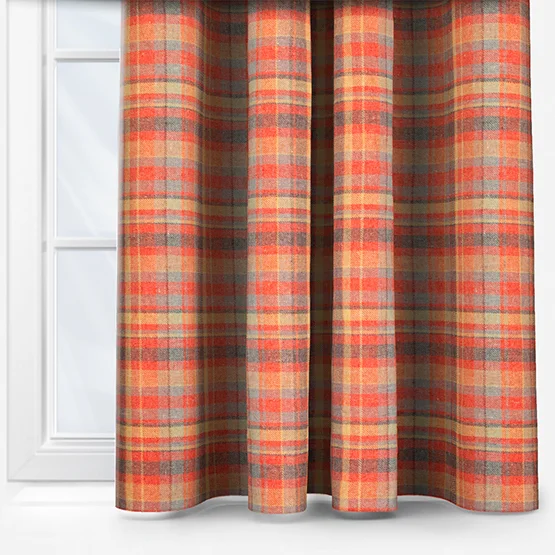 Courchevel Rouge curtain