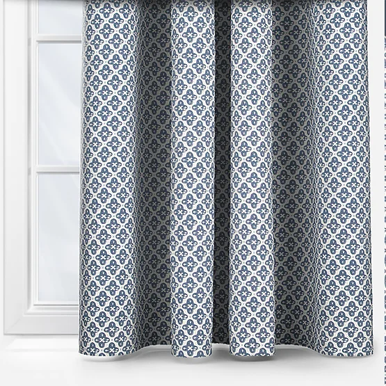 Billy Bluebell curtain