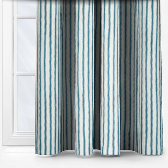 Bude Harbour curtain