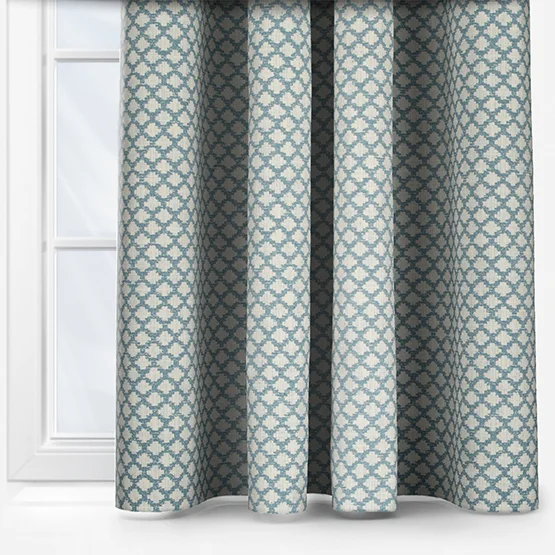 Ervan Harbour curtain