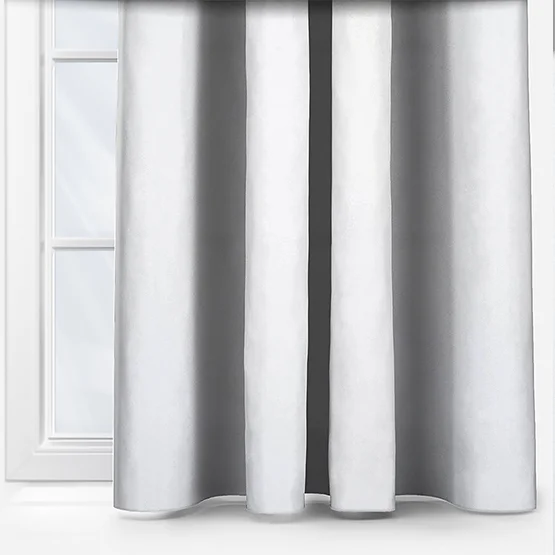 Wexley Snow curtain