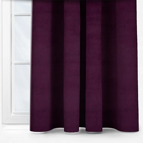 Venus Blackout Aubergine curtain