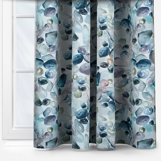 Voyage Pebble Shores Slate curtain