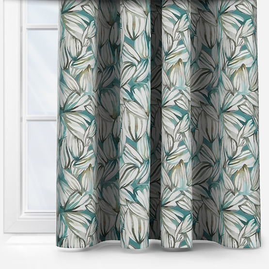 Voyage Topia Emerald curtain