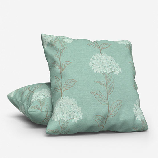 Ashley Wilde Hadlow Mineral cushion