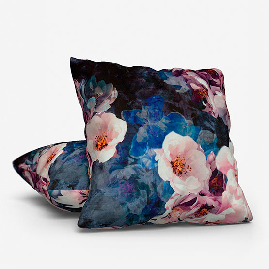 Jolanda Amethyst Cushion