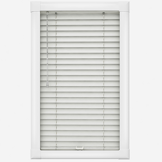 Precies Polar Wooden Venetian Blind