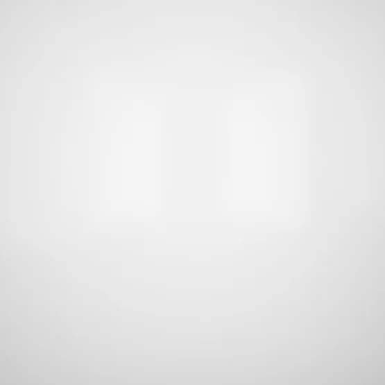Statement Bright White with Jet Tapes venetian