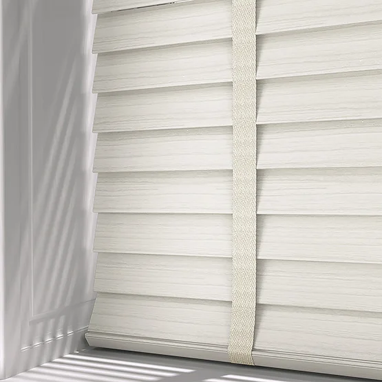 Aspect Country White with Light Cream Tapes venetian