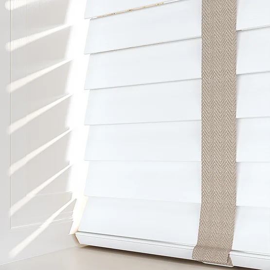 Dalby Bamboo Capella White with Light Beige tapes venetian