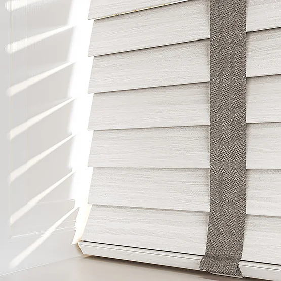 Dalby White Smoke Oak with Truffle Tapes venetian