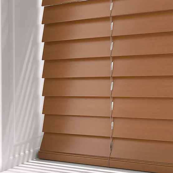 Opulence Golden Oak venetian
