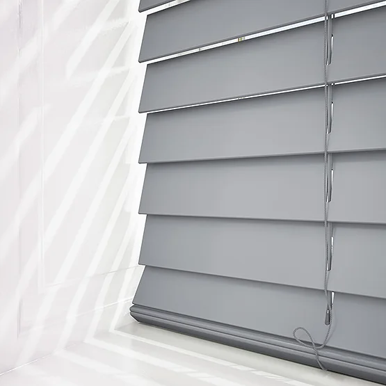 Dalby Smoke Grey venetian