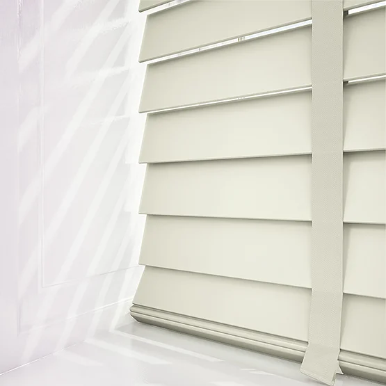 Plass Classic Cream with Tapes venetian