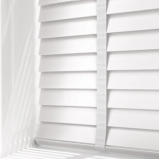 WoodLux Bright White with Tapes venetian