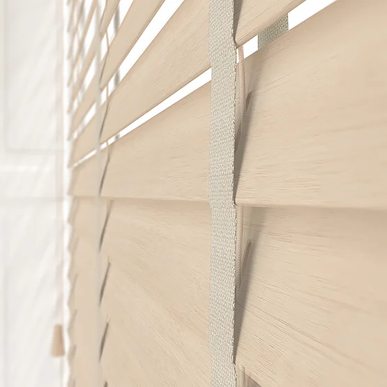 Hikari Bamboo Sandstone with Alabaster Tapes venetian