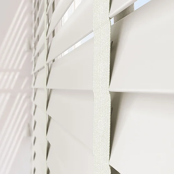 Opulence Brilliant White with Natural Tapes venetian
